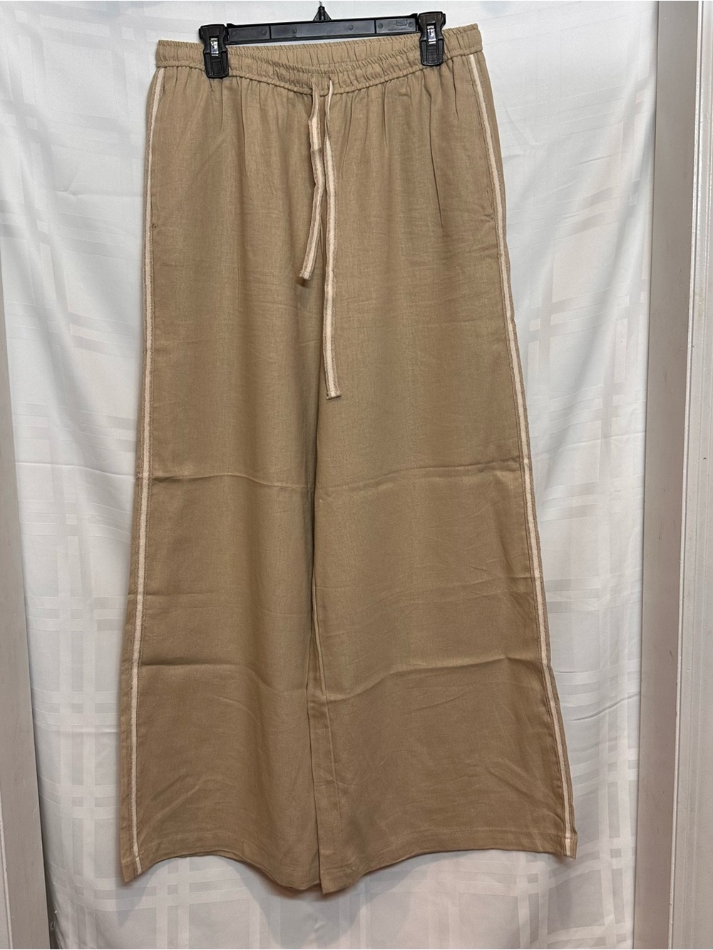 Max Studio Taupe Wide-Leg Drawstring Pants with Cream Stripe